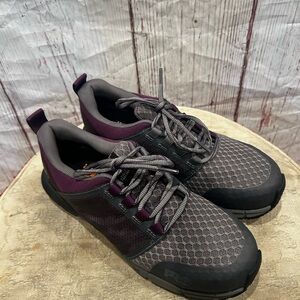 Timberland women’s PRO Radius Composite Gray and Purple work Athletic Shoes Sz 8